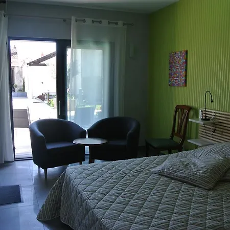 Clos Les Arpents Verts Nocleg ze śniadaniem La Rochelle (Charente-Maritime)