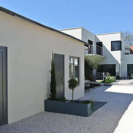 B&B Clos Les Arpents Verts Bed & Breakfast *